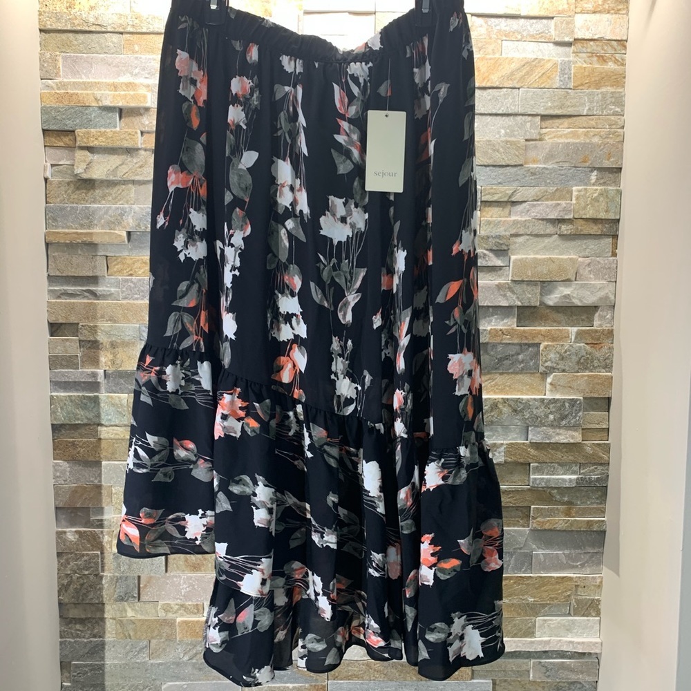 💥 Sejour Ruffle Skirt (Plus Size) - Picture 4 of 8